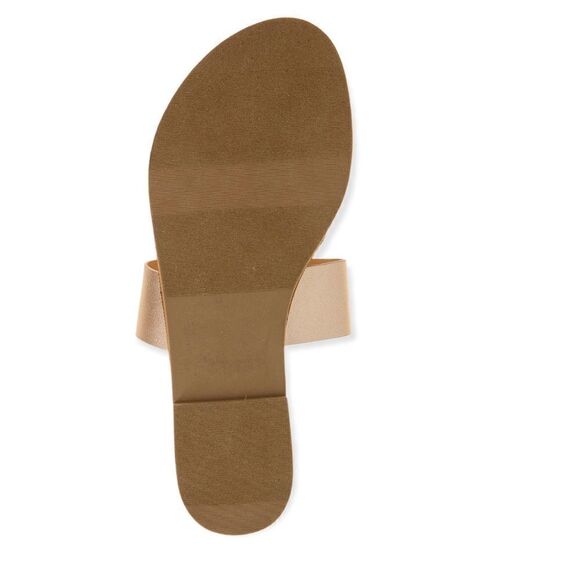 NWT XOXO Romilia Flat Sandals - Picture 2 of 5